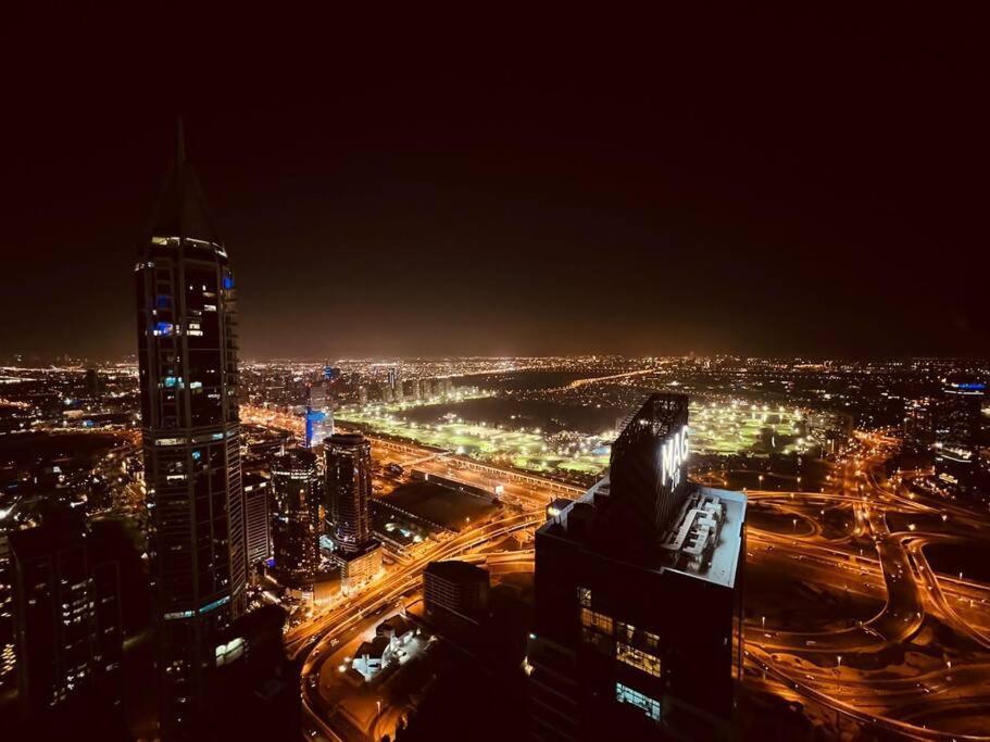 High Floor With City Skyline & Burj Khalifa View 3 Bedroom Unit Marina Дубай Екстер'єр фото